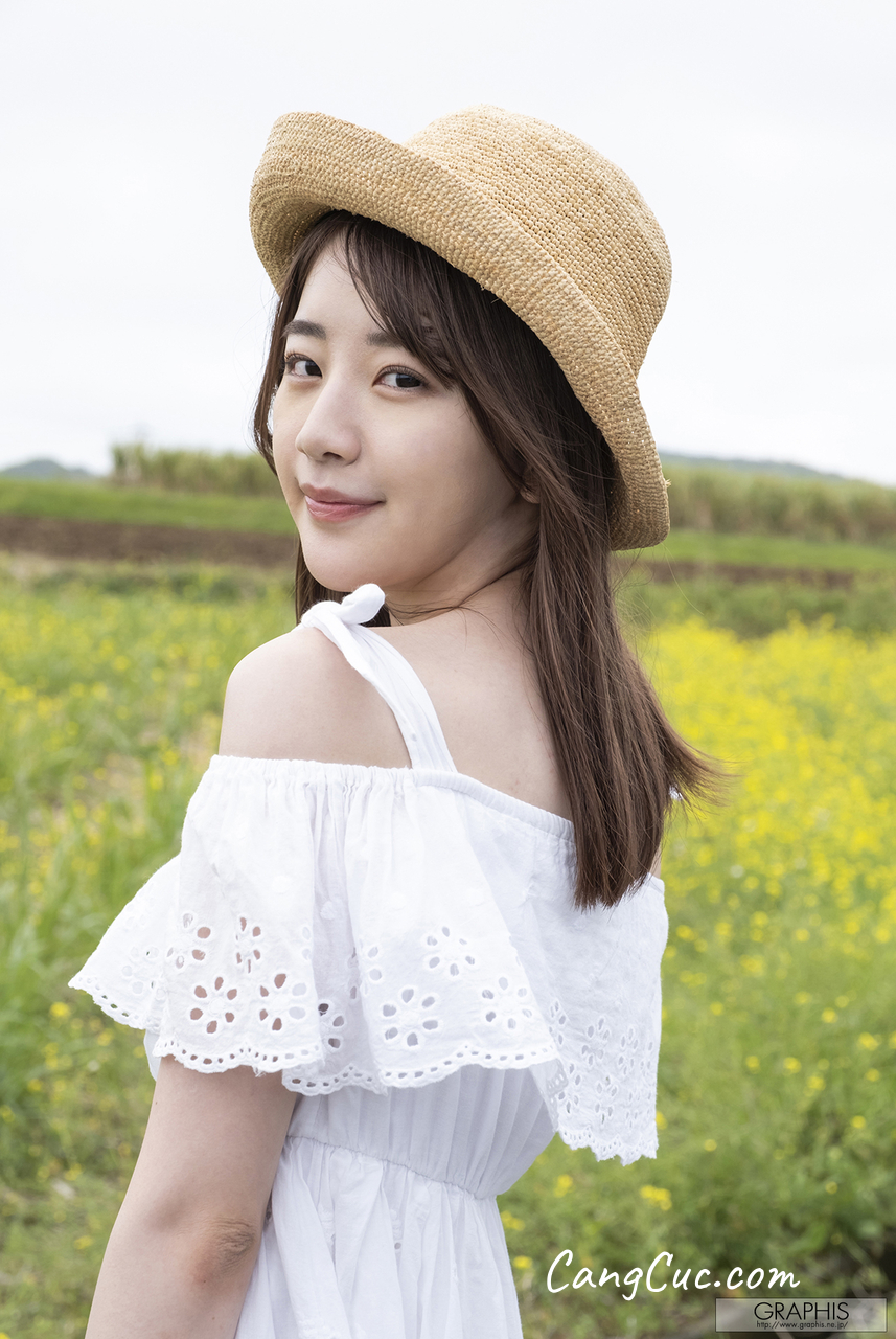 [JP] Mirei Uno (宇野みれい) – [Graphis Gals] No.554 Curvaceous!