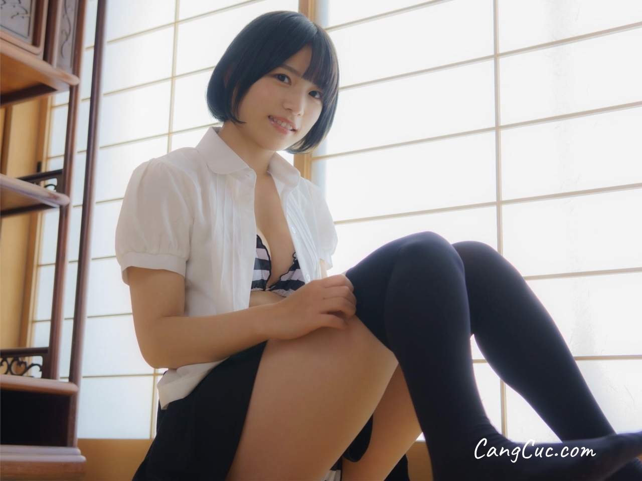 [JP] Riina Murakami (村上りいな) – ニーハイソックスになりたくて