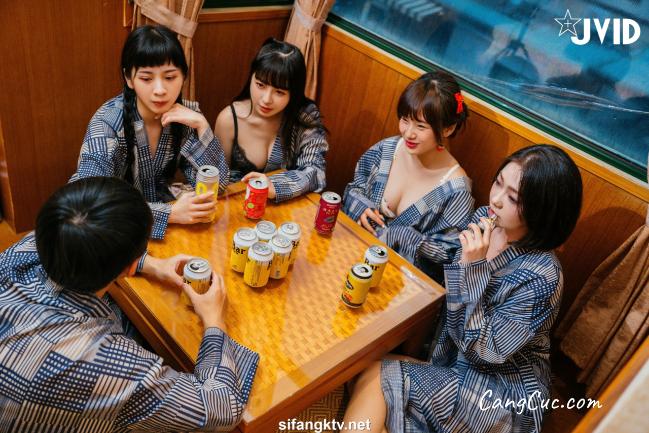[JVID] 婕咪 Juice & 雅捷 & 月台尼Tiny & 茶理 – 酒醉的瘋狂做愛快樂之夜