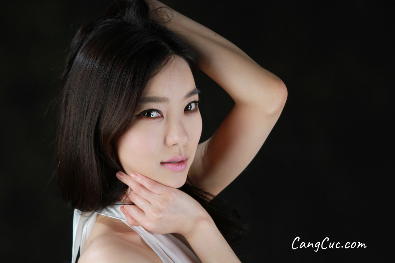 [Private Photoshoot] Korean Model 현지(李智贤) – 2012.04.16 Large scale private photo shoot