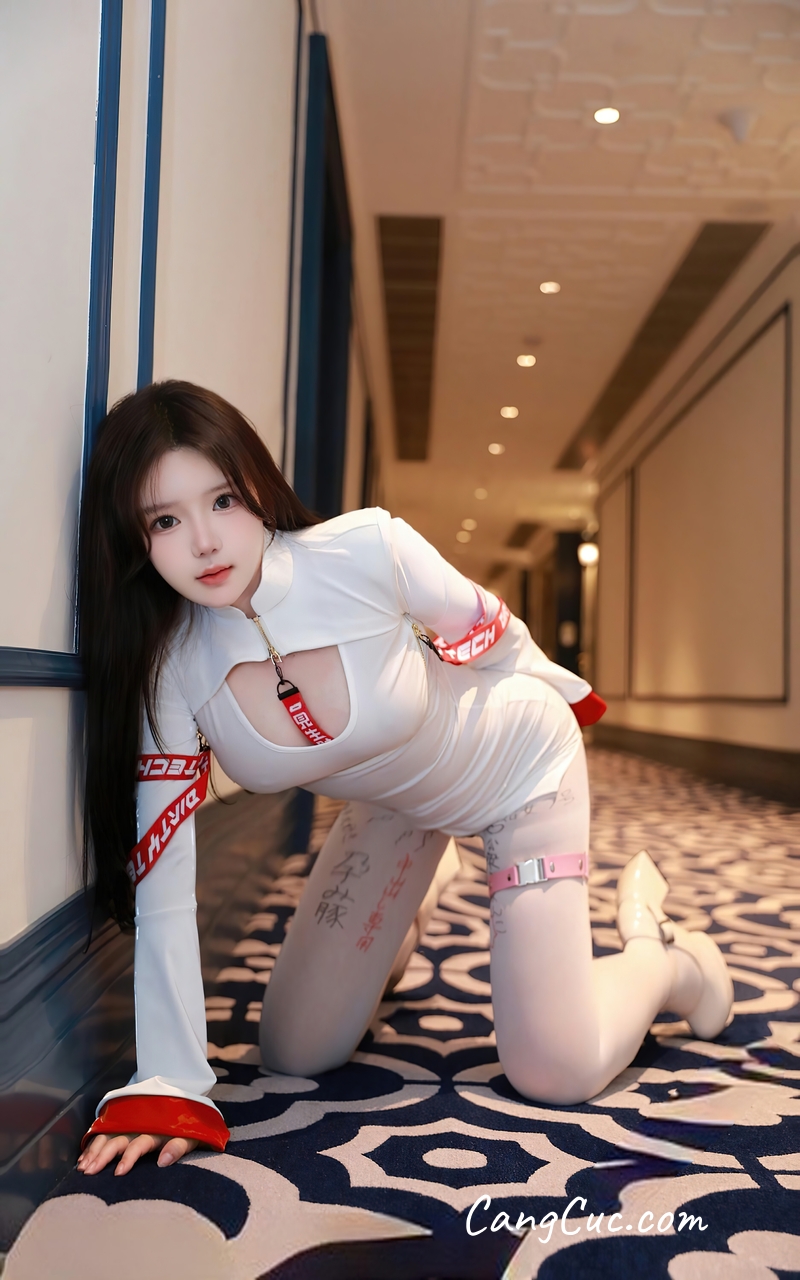 [XR Uncensored] 小薯条nienie – R18 秀人网模特 甜蜜束缚