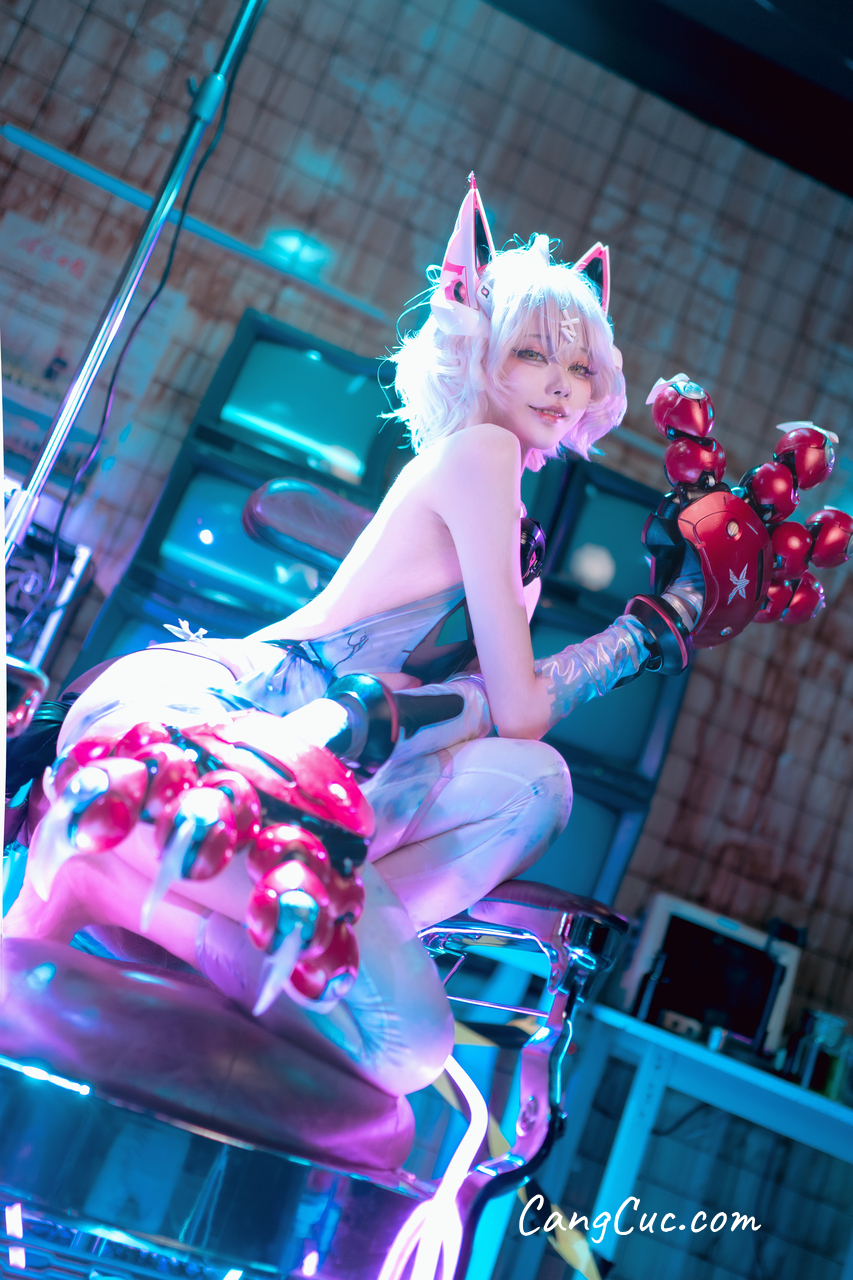 Coser@安食Ajiki – 交错战线——绯猁