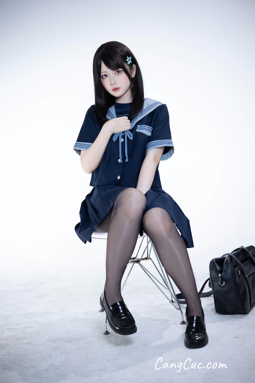 Coser@屿鱼 – 蔚蓝档案 竞泳