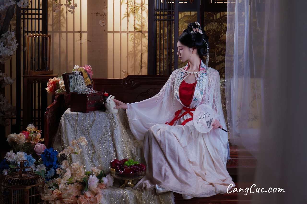 Coser@年年Nnian – 广寒宫