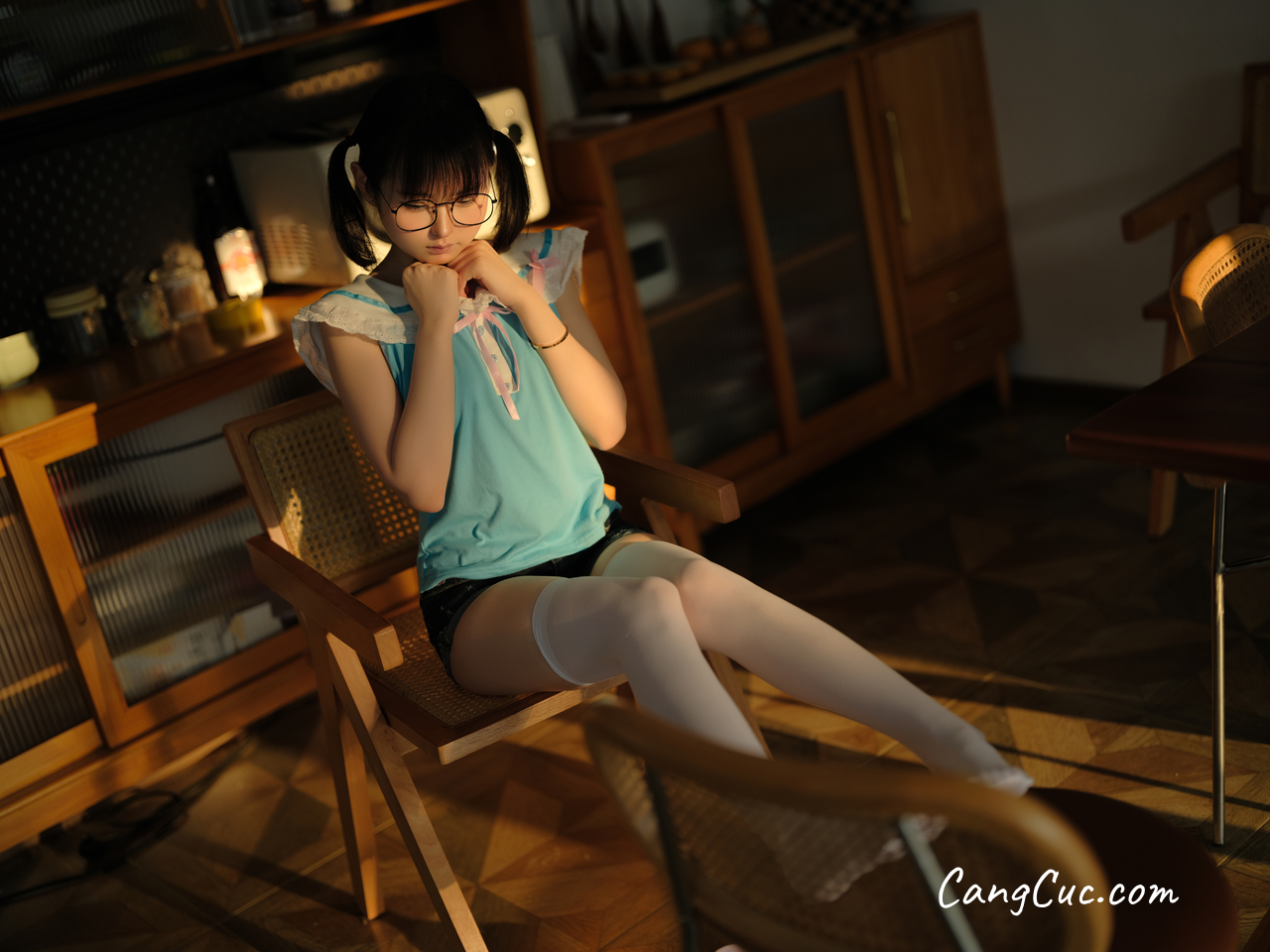 Coser@幼水铃衣 – 你的电子女友