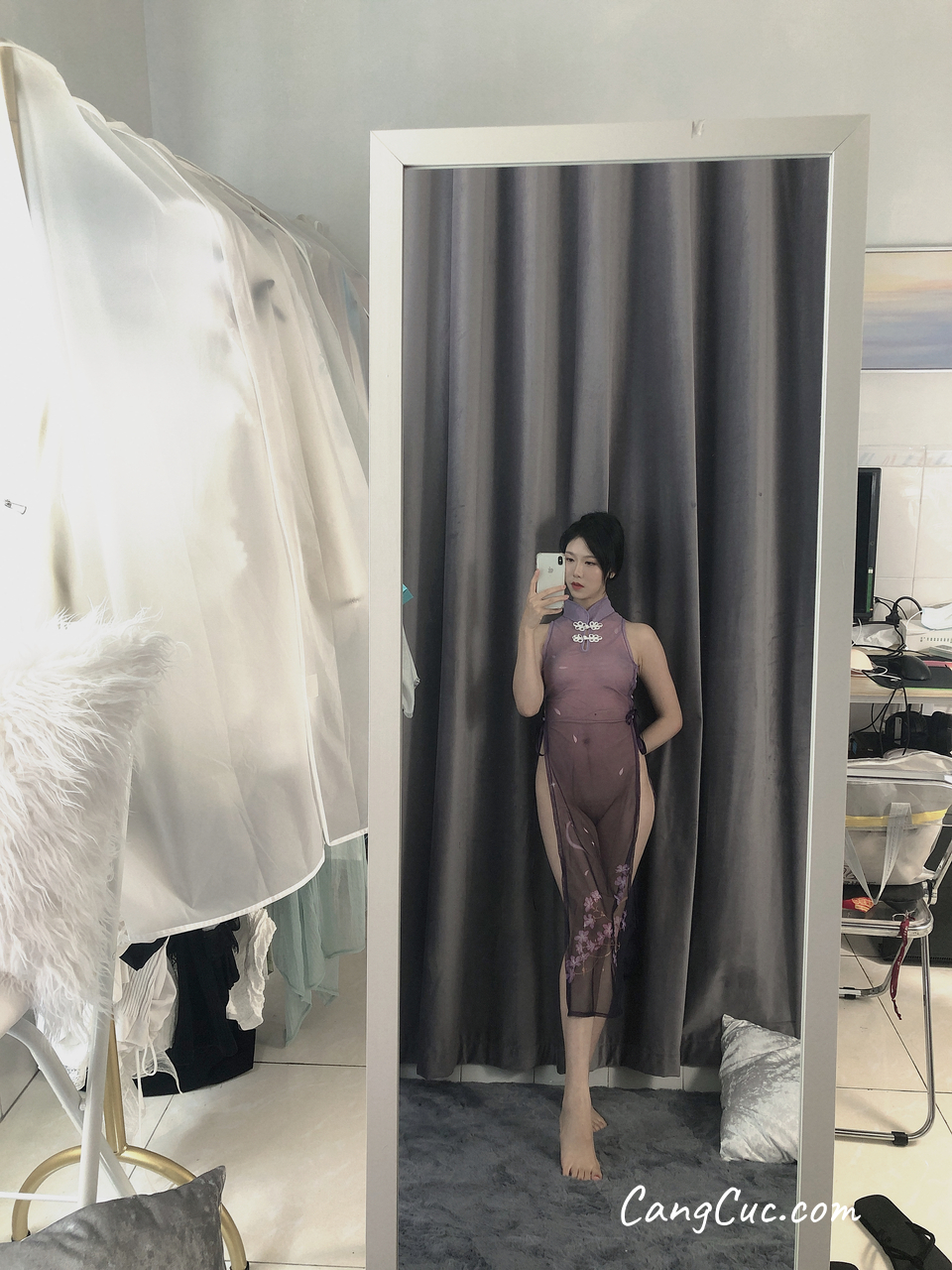 Coser@抖娘-利世 – 紫旗袍