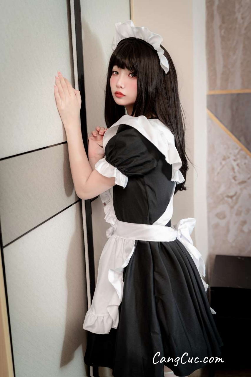 Coser@星野柒兔 – 女仆