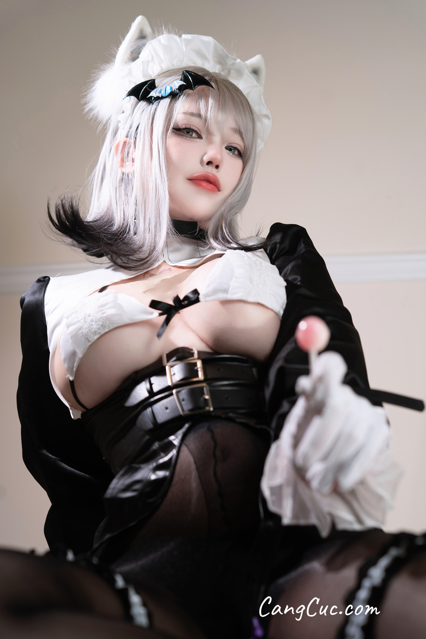 Coser@狐洛洛子 – 拘束银狐