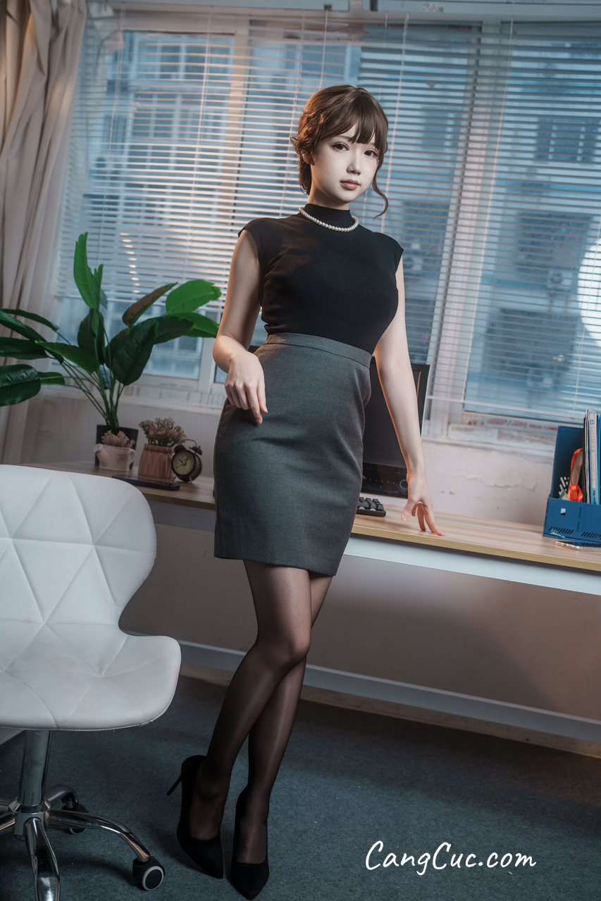 Coser@雪晴Astra – 年纪不大的上司姐姐