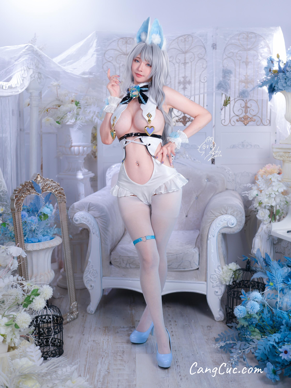 Coser@Machi馬吉 – White Rabbit