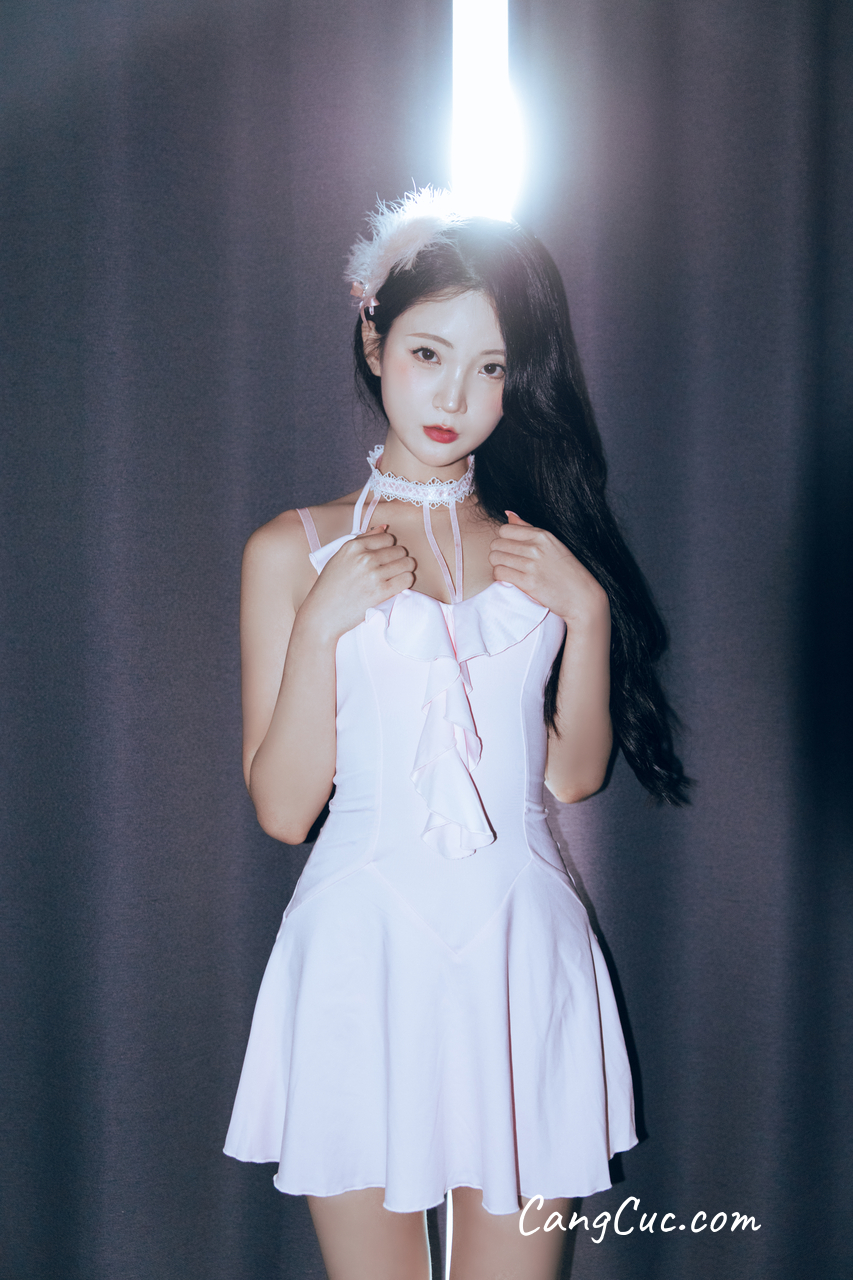 Hanseul – Black Swan