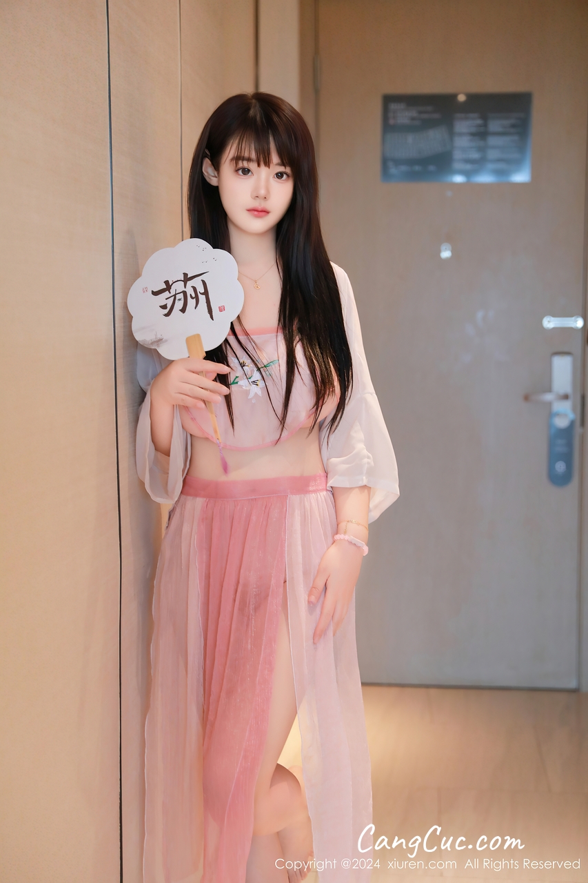 XIUREN No.8724 陈柒柒