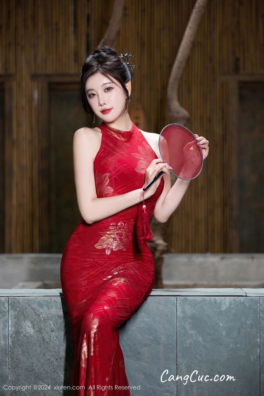 XIUREN No.8996 Yang Chen Chen (杨晨晨Yome)
