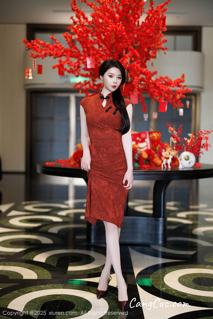 XIUREN No.9812 Meng Xin Yue (梦心玥)