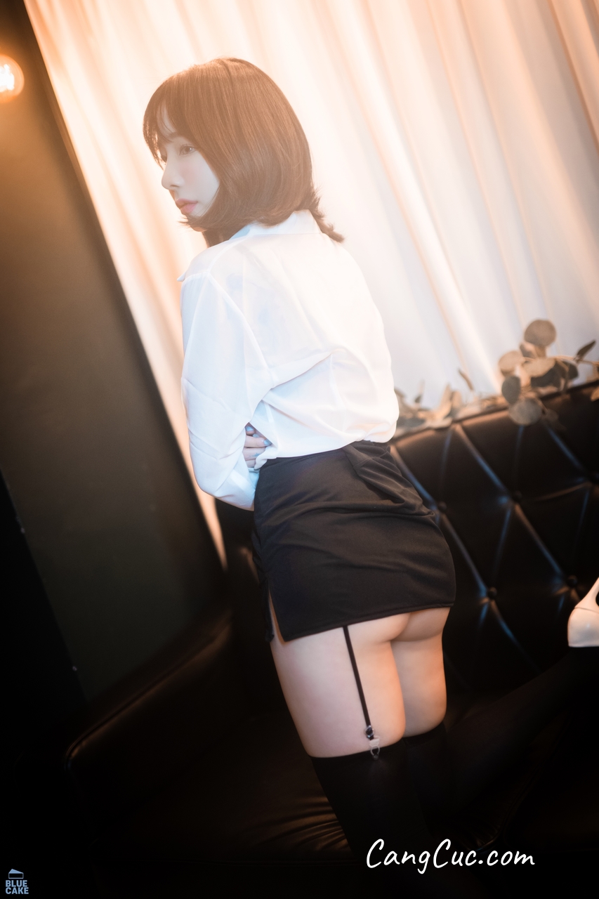 [BLUECAKE] Yeji (예지): Cat Play