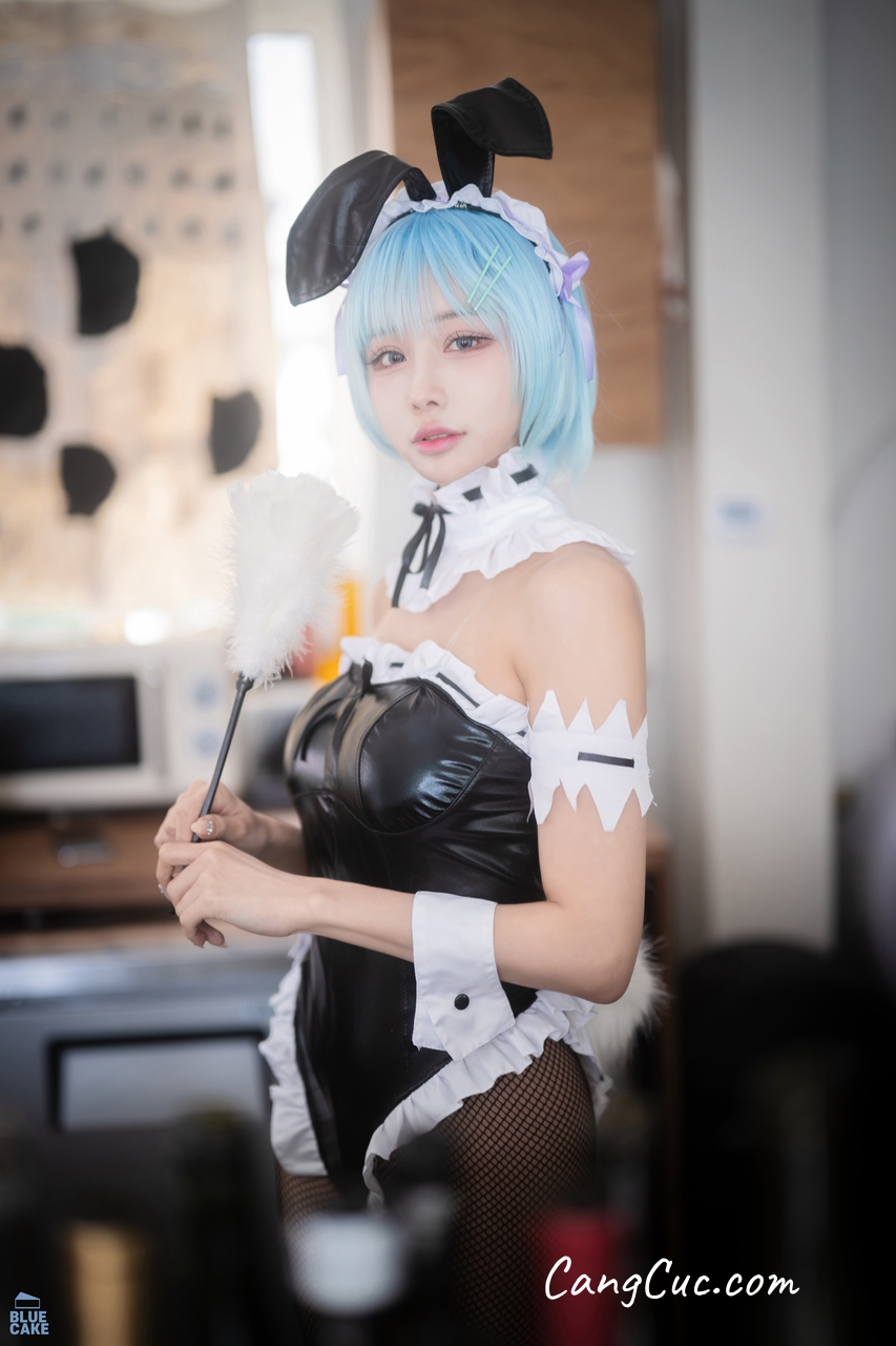 [BLUECAKE] YeonYu (연유) – Vol.02 MY MASTER Maid (RED.Ver)