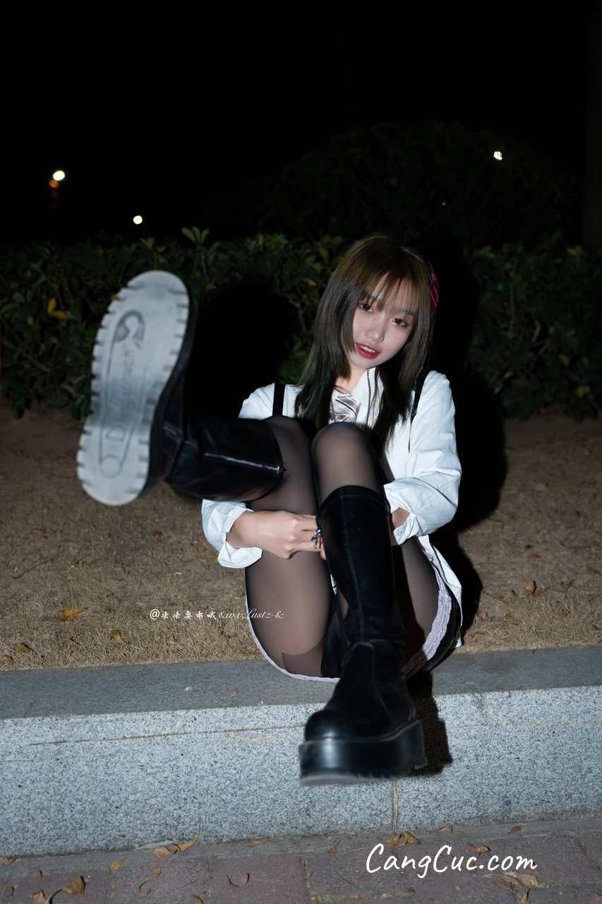Coser@柒柒要乖哦 – 车内1