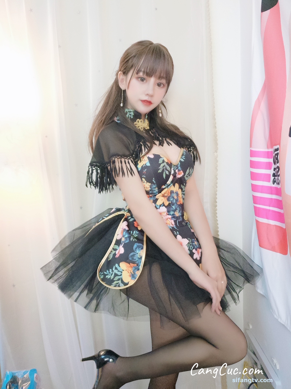 Coser@过期米线线喵: 披肩小洋装