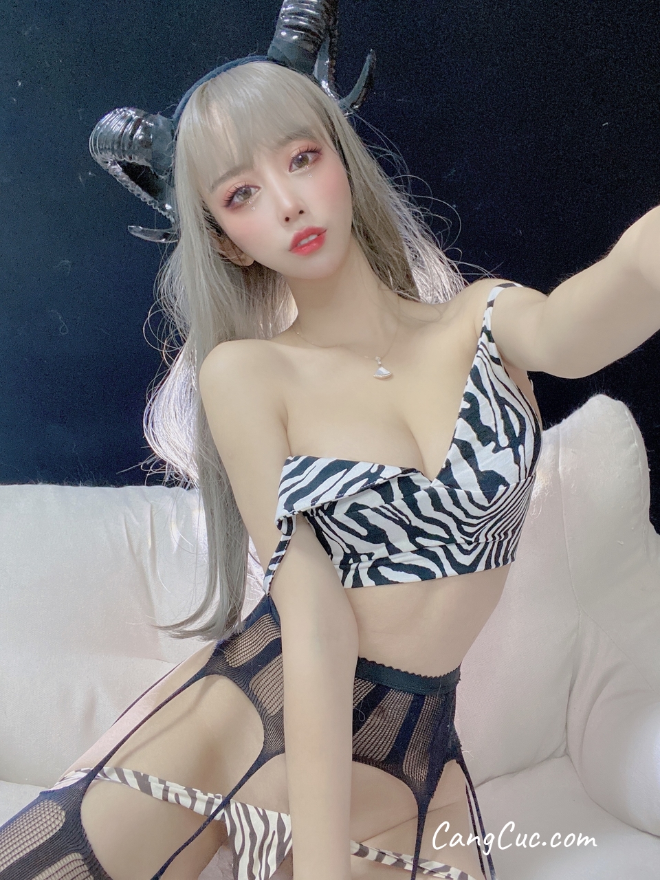 Coser@过期米线线喵: 新年限定魅魔