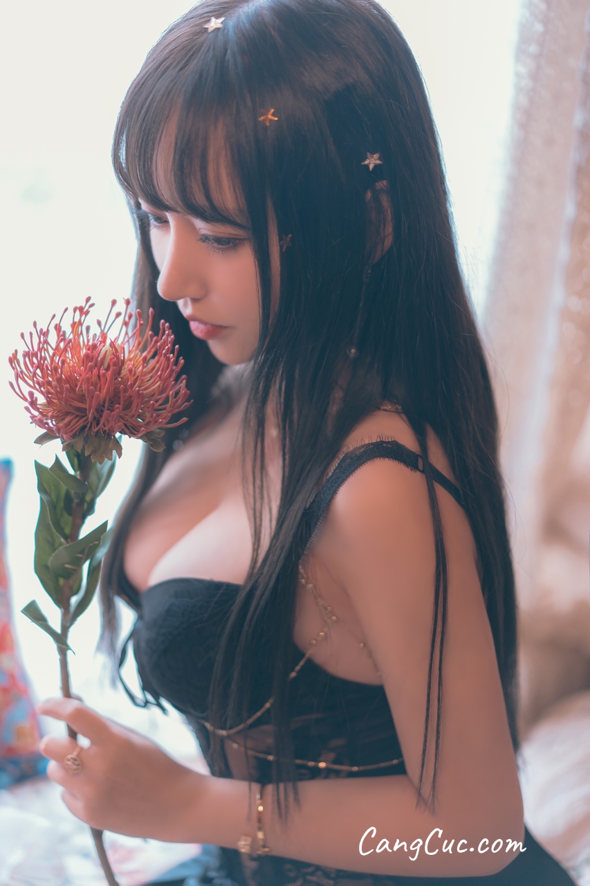 Coser@过期米线线喵 6点半的月亮
