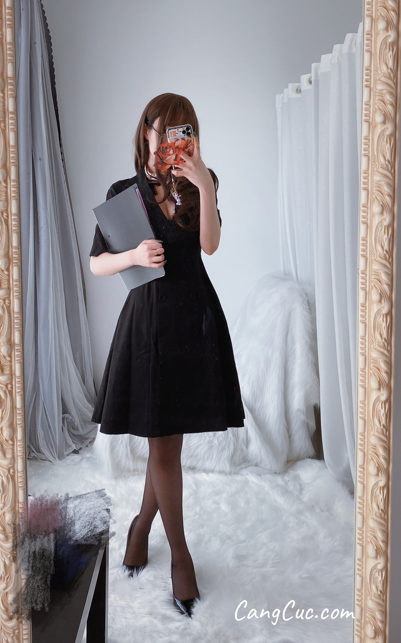 Coser@白银81: OL下的内衣