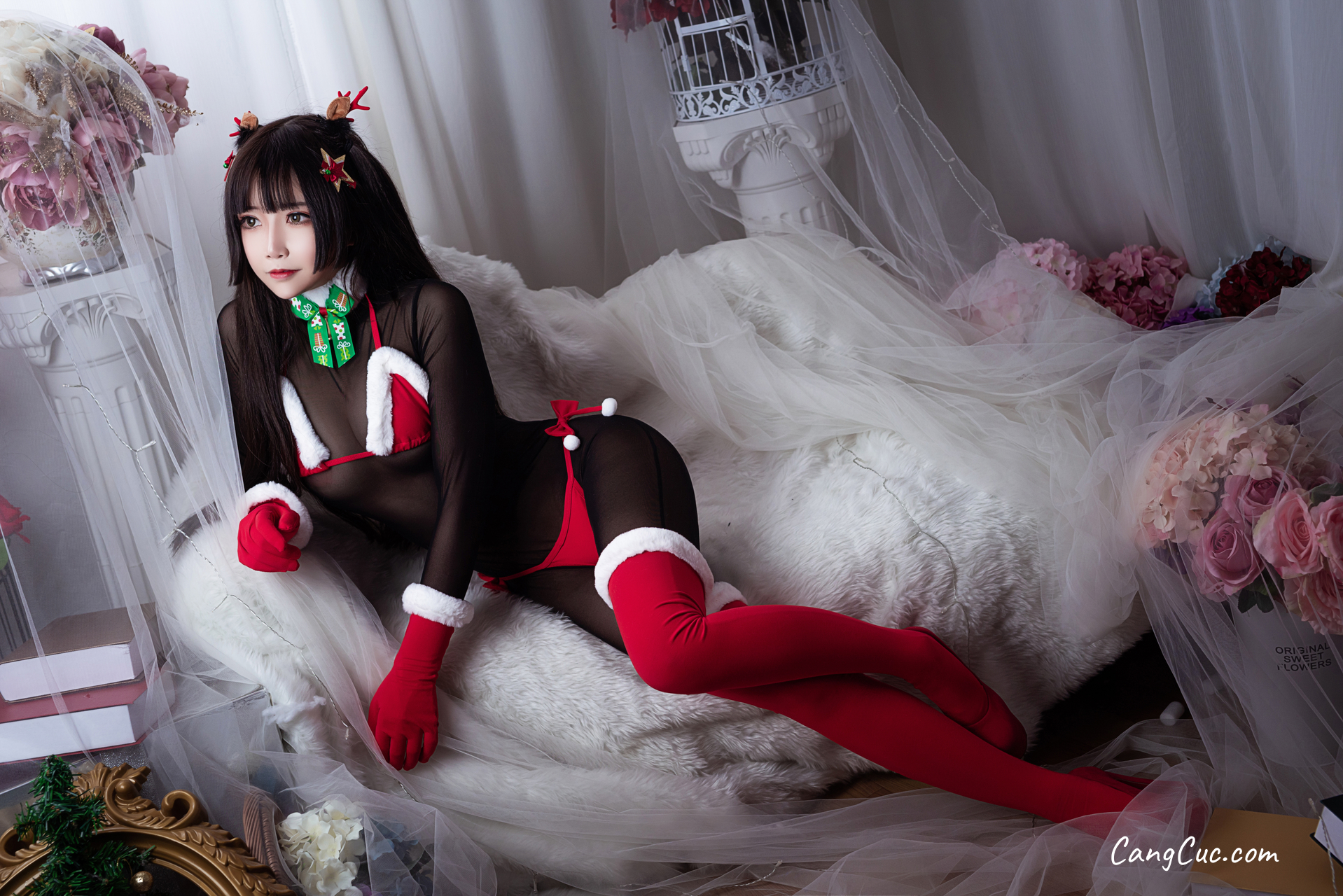 Coser@抱走莫子aa Vol.011: 连体黑丝圣诞比基尼
