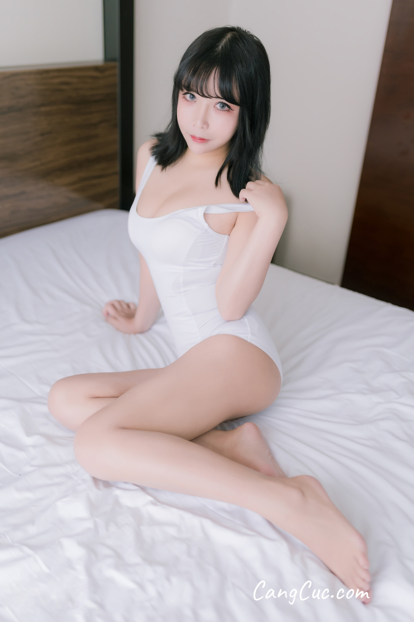 Coser@抱走莫子aa Vol.015: 大姐姐