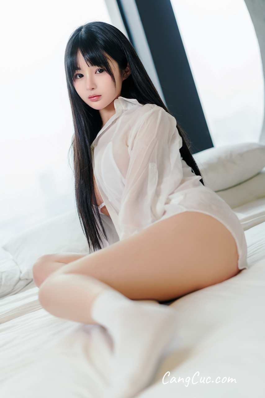 Coser@桜井宁宁: 男友衬衫 (Boyfriend Shirt)