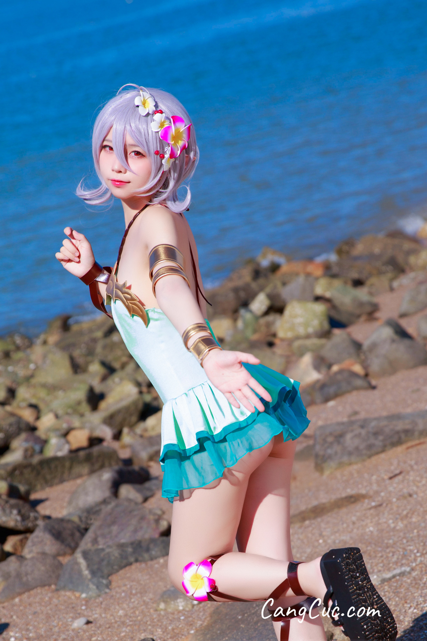 Coser@G44不会受伤 Vol.064: 可可萝泳衣