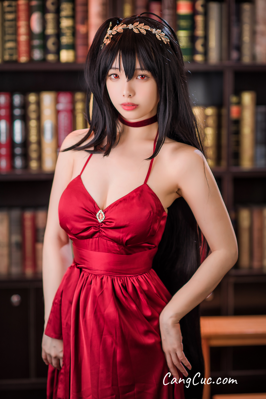 Coser@雯妹不讲道理 No.007: 碧蓝航线大凤礼服