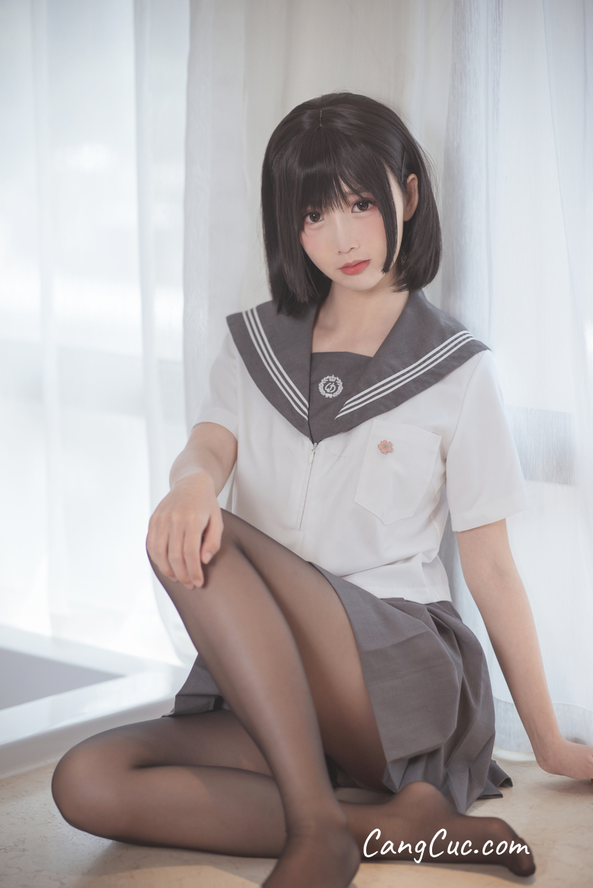 Coser@面饼仙儿 No.016: 脑内少女 黑丝JK