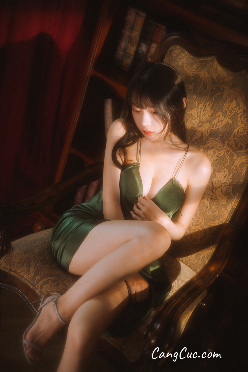 Coser@香草喵露露 No.046: 杨枝甘露 绿色连衣裙
