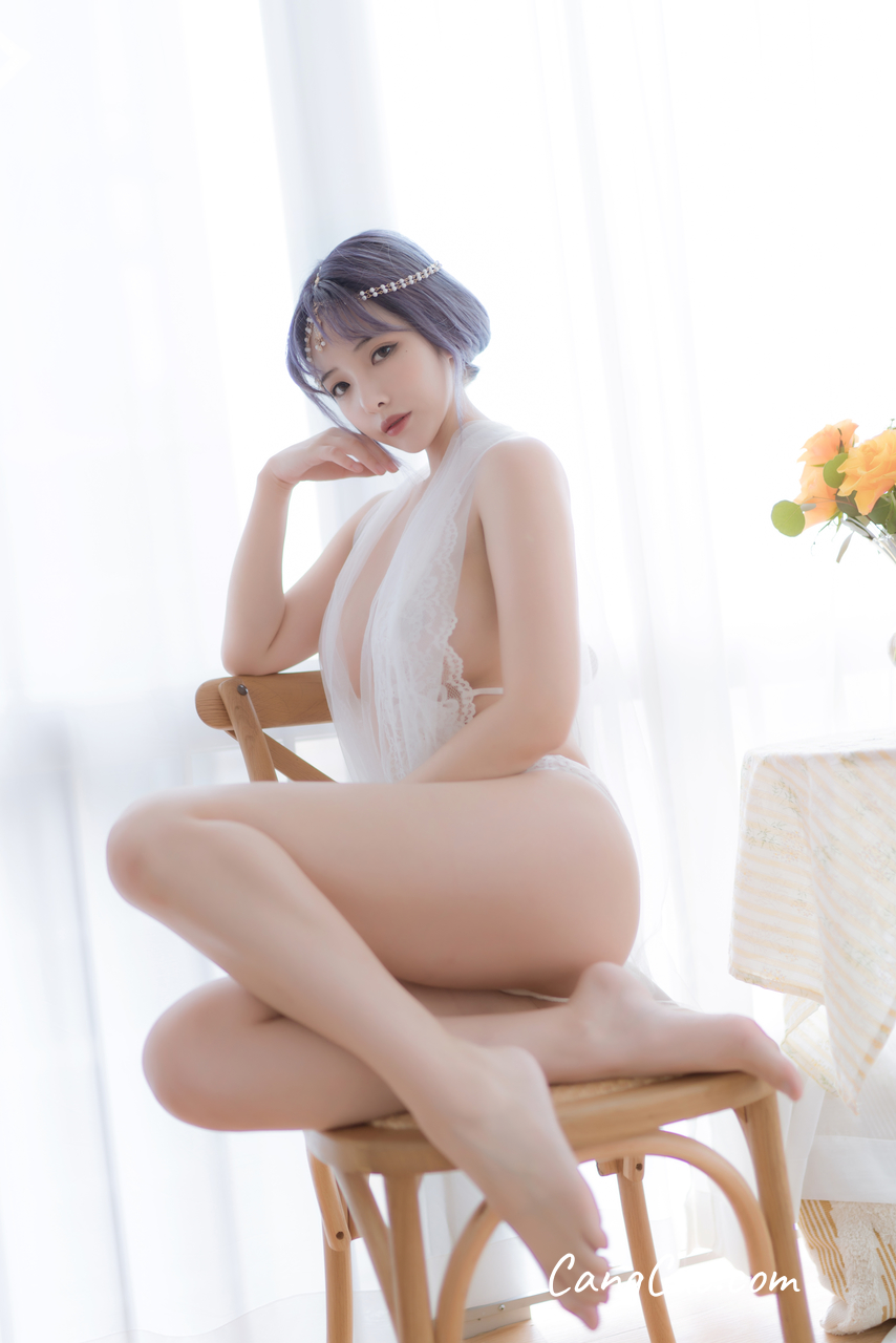 Coser@雯妹不讲道理 No.084: 白色希腊