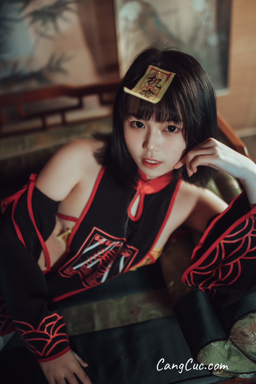 Coser@七月喵子 (qiyuemiaozi) No.001: 小僵尸
