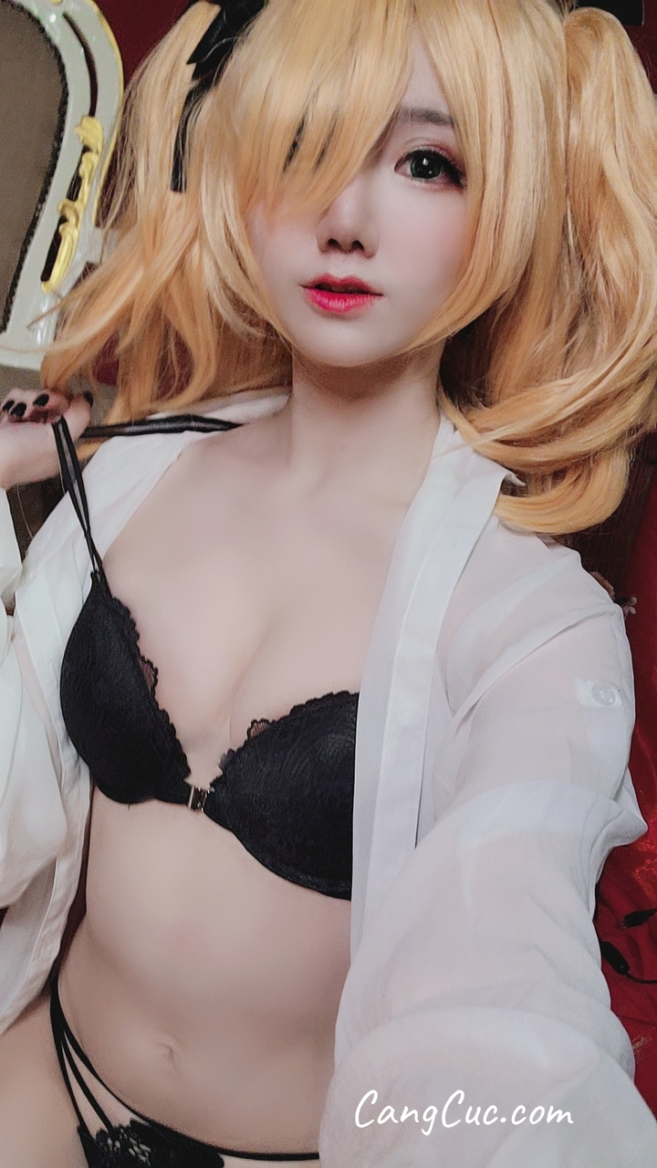 Coser@Sally多啦雪 (Sally Dorasnow): Fischl Gothic Lingerie