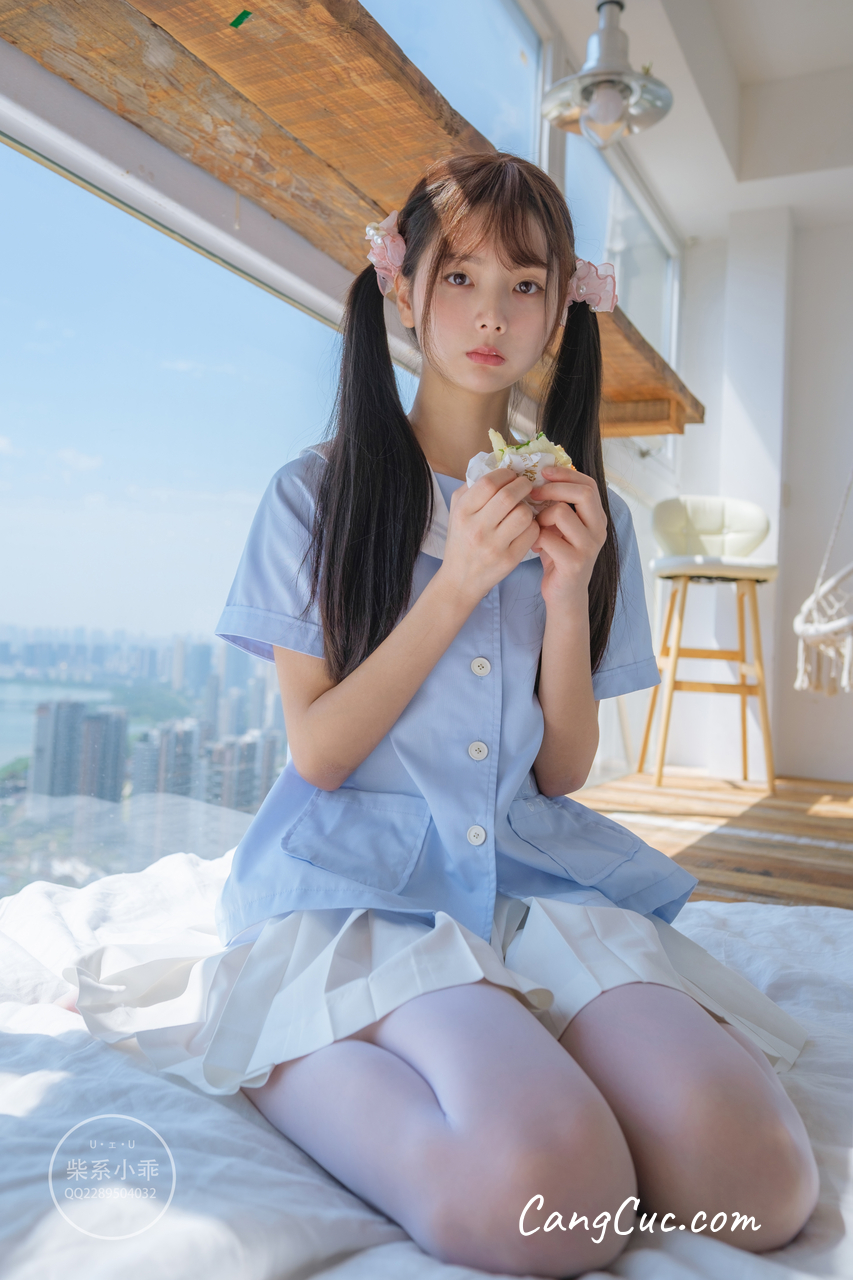 Coser@稚乖画册 Vol.001 晴空01 白丝双马尾JK