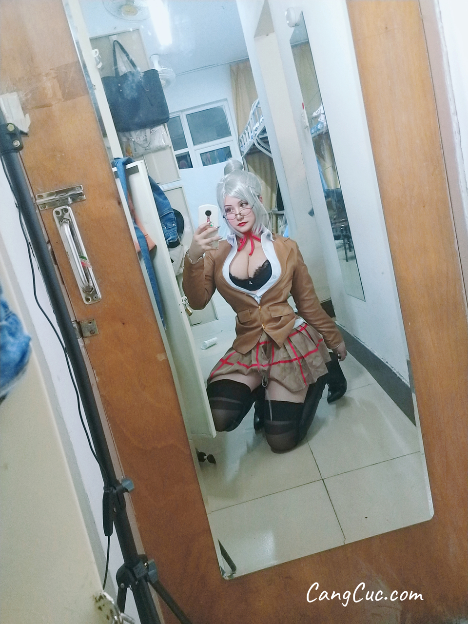 Coser@夏鸽鸽不想起床 Vol.001: 白木芽衣子