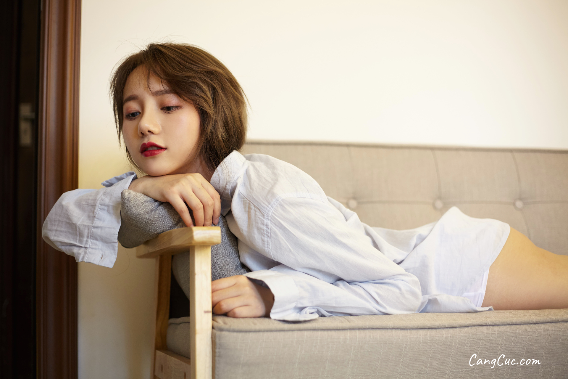 Coser@洛丽塔大哥 Vol.009 灰衬衫