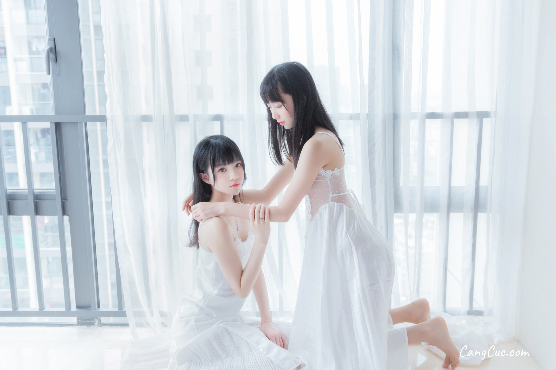Coser@桜桃喵 Vol.045: 白色长裙