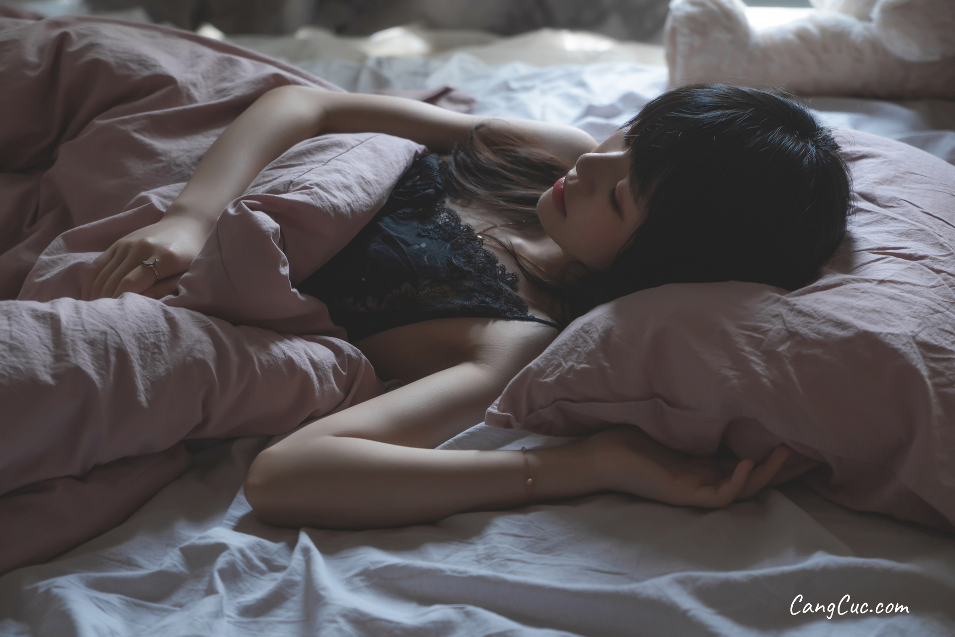 Coser@桜桃喵 Vol.046: 黑裙妹抖