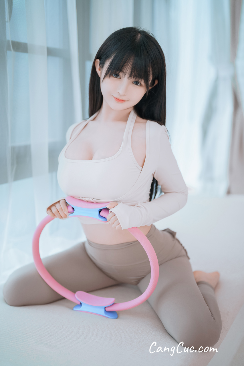 Coser@桜井宁宁 Vol.051: 瑜伽妹妹