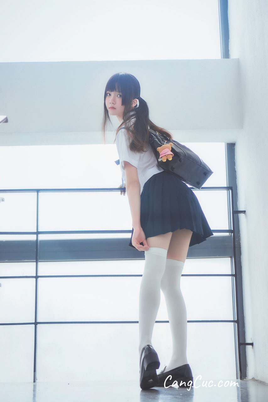 Coser@桜桃喵 Vol.074: 蓝白水手服