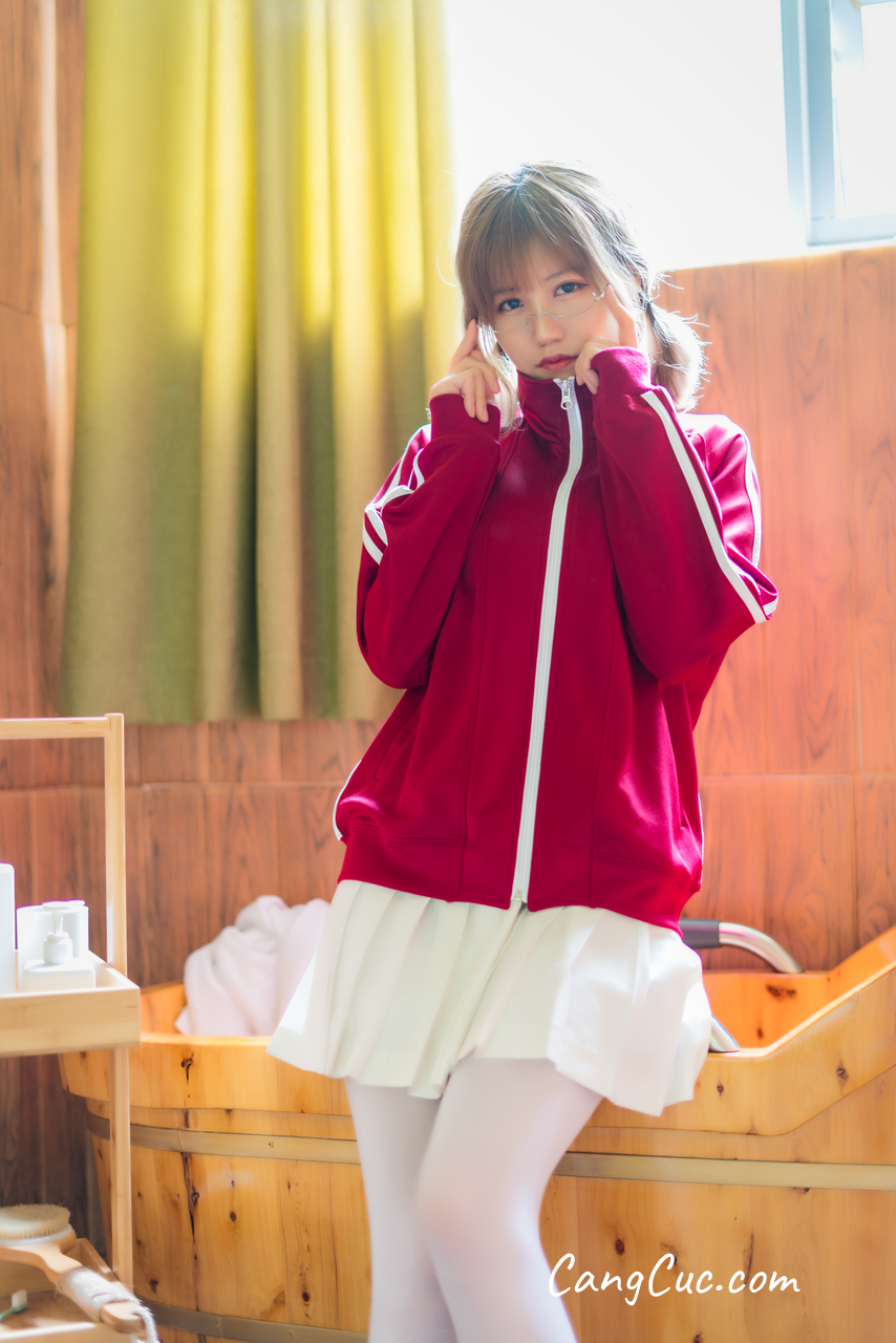 Coser@小仓千代w No.005: 红色体操服