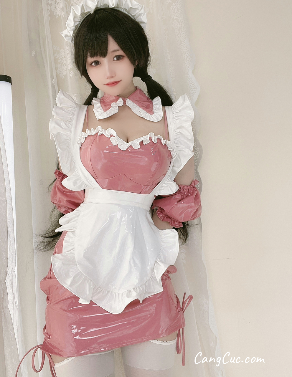 Coser@小仓千代w No.016: 粉色漆皮女仆