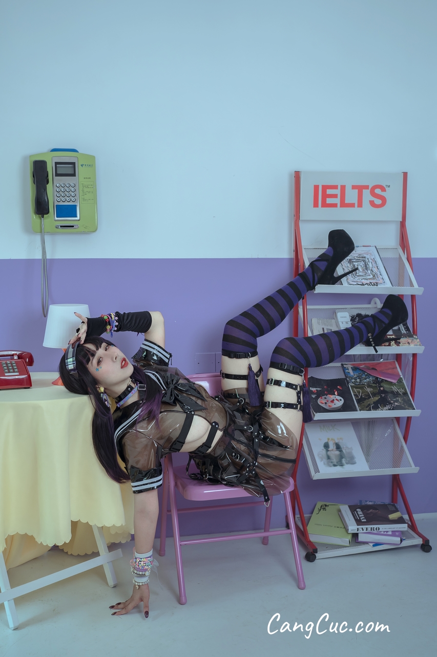 Coser@云溪溪 (Yunx1x1) Vol.029: 奶桃 幻想学院