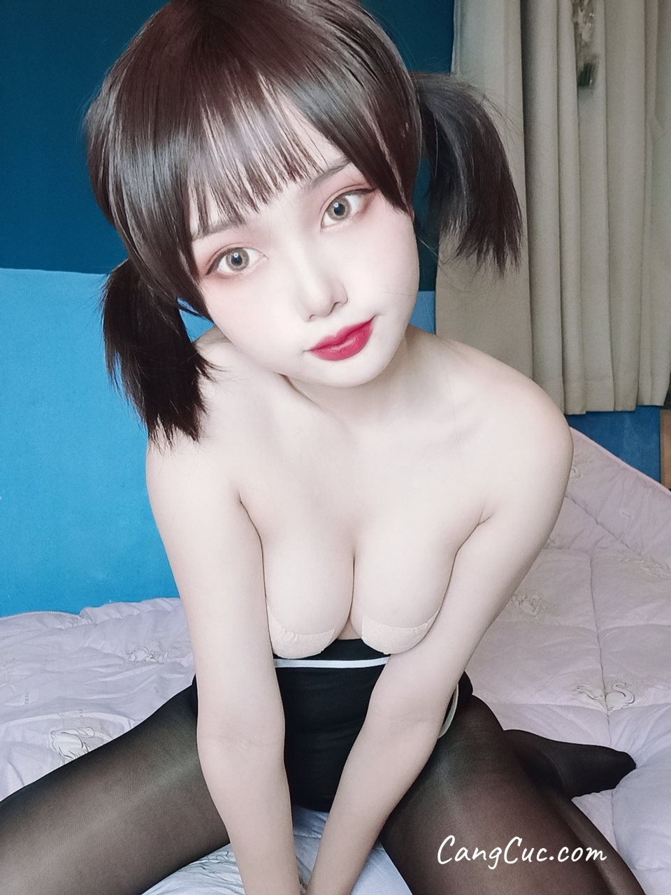 Coser@您的蛋蛋 – 黑丝死库水