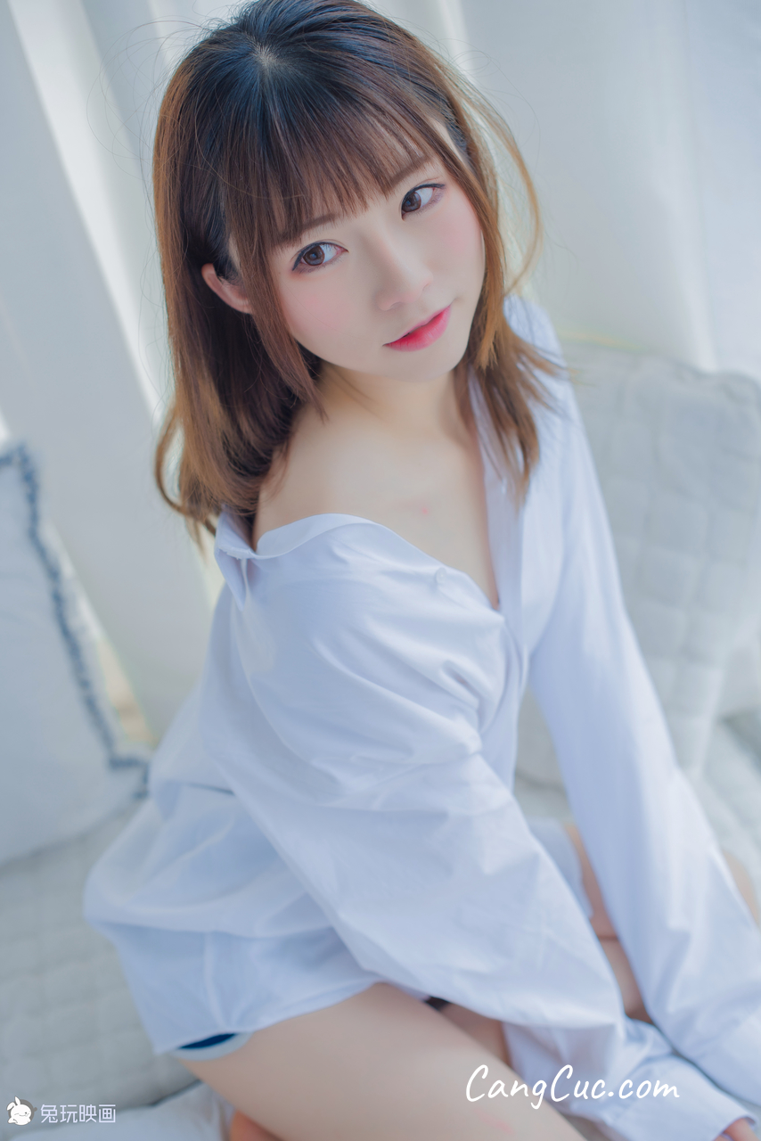 Cosplay@兔玩映画 Vol.009: 白衬衫
