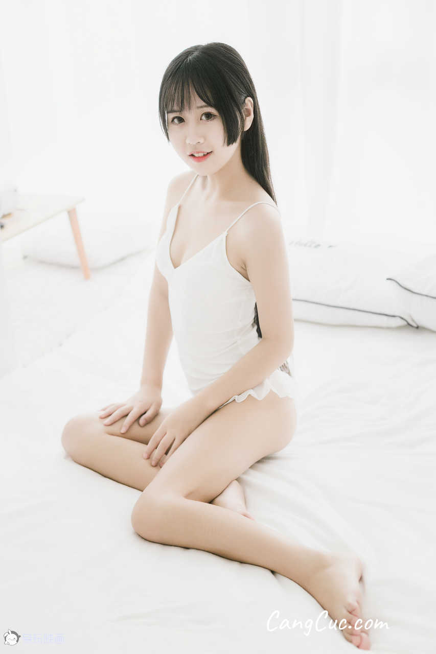 Cosplay@兔玩映画 Vol.010: 小吊带