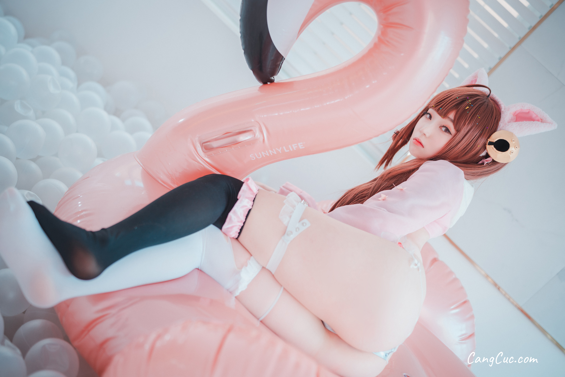 DJAWA Photo – Bambi (밤비): “Candy Jelly Love (Destiny Child)”