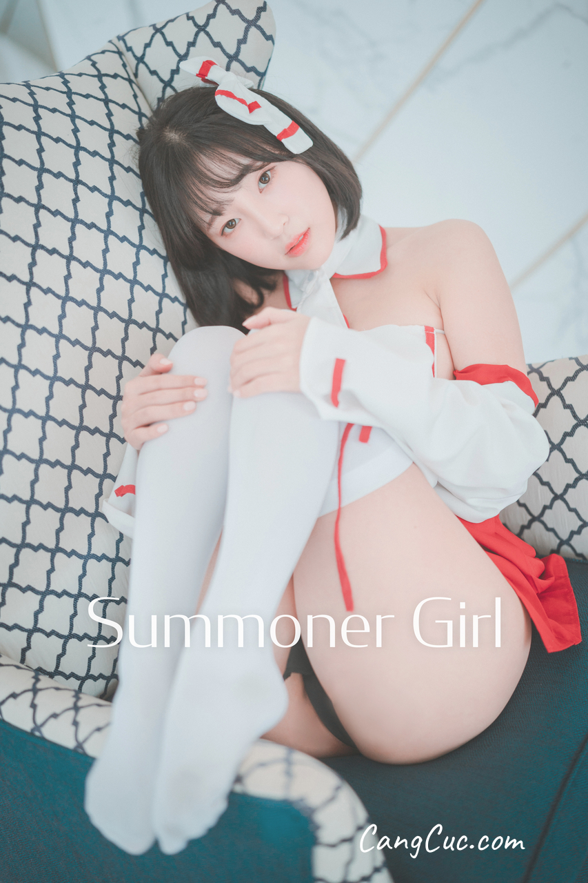 DJAWA Photo – Kang In-kyung (강인경): “Summoner Girl”